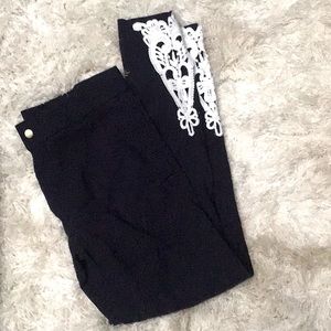 Lace Inset Hem Leggings